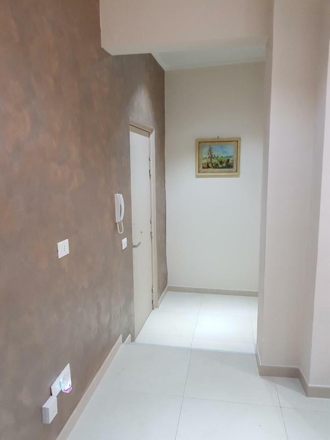 הוילה Napoli Royal Flats מראה חיצוני תמונה